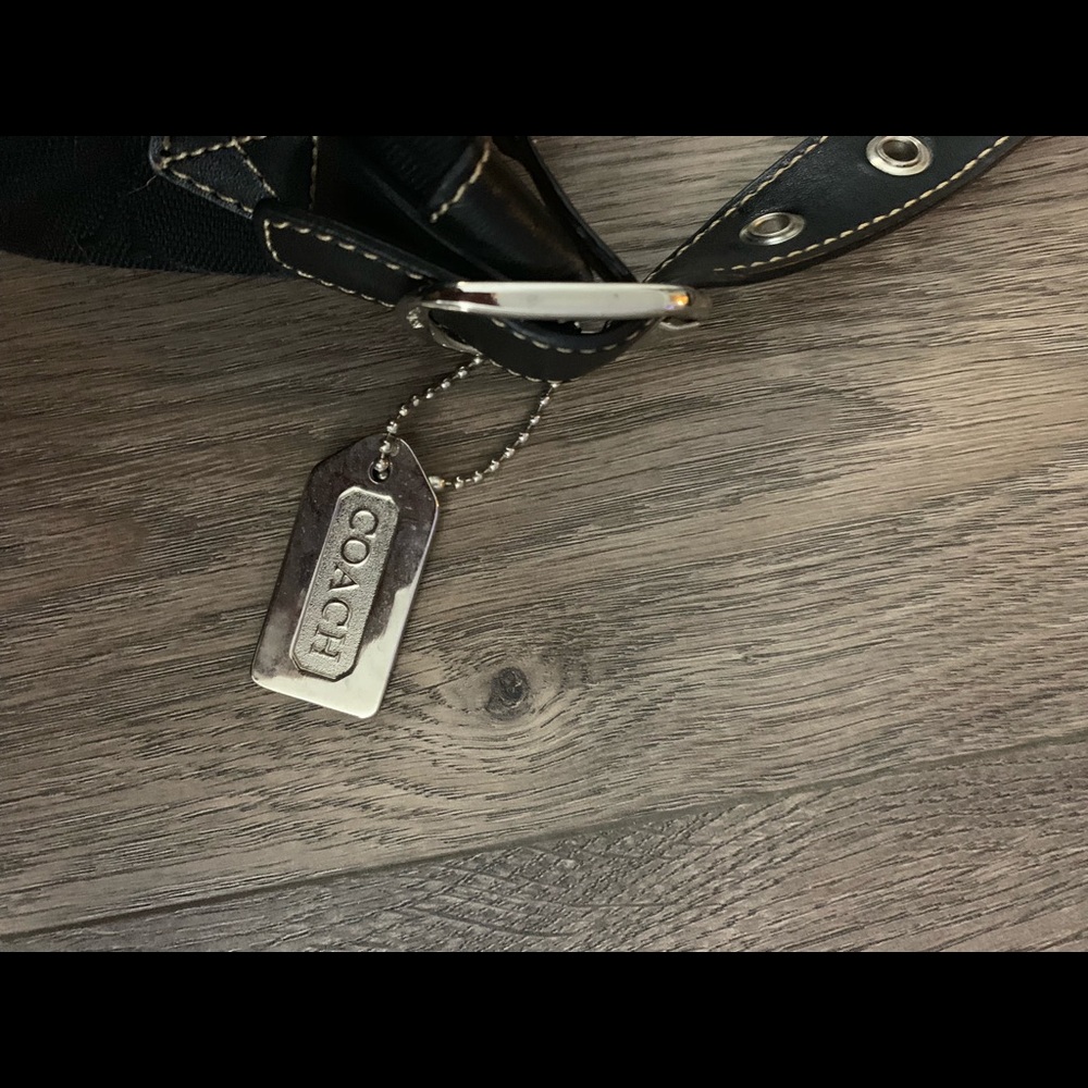 Coach - Picture 2 of 4
